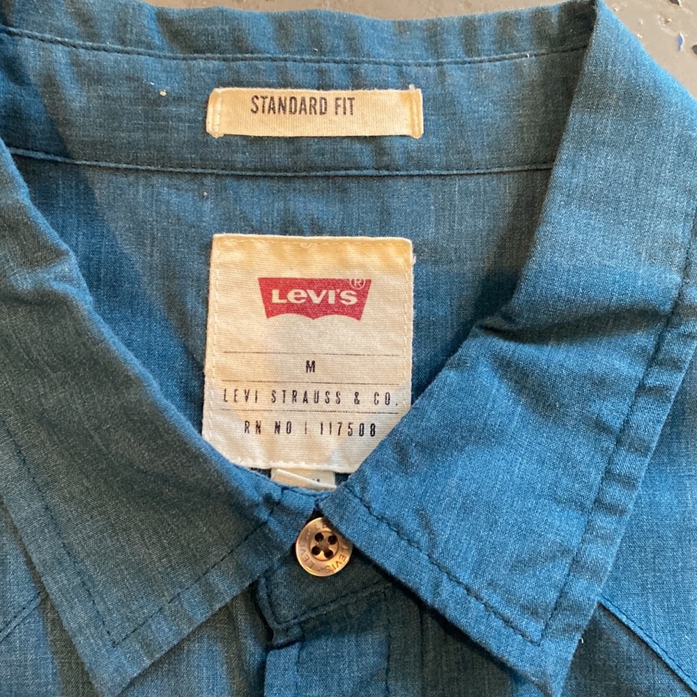 Levi’s Button Down - image 4